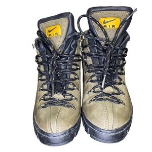Vintage NIKE ACG Women’s 6 1998 Brown Leather Trail Hiking Boots 980406